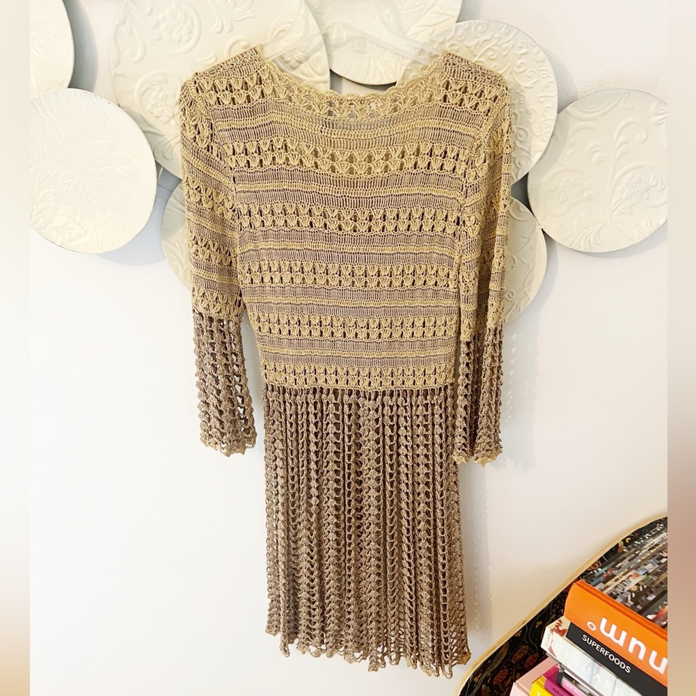 Large Leifnotes Crochet Dress - Picture 3 of 5